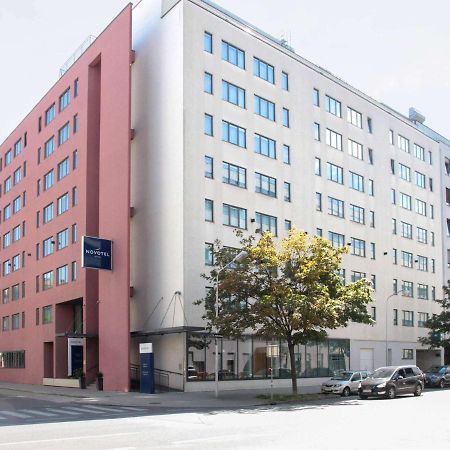 Novotel Suites Wien City Donau Esterno foto