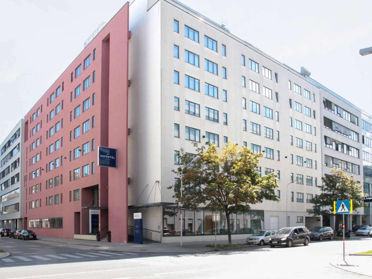 Novotel Suites Wien City Donau Esterno foto