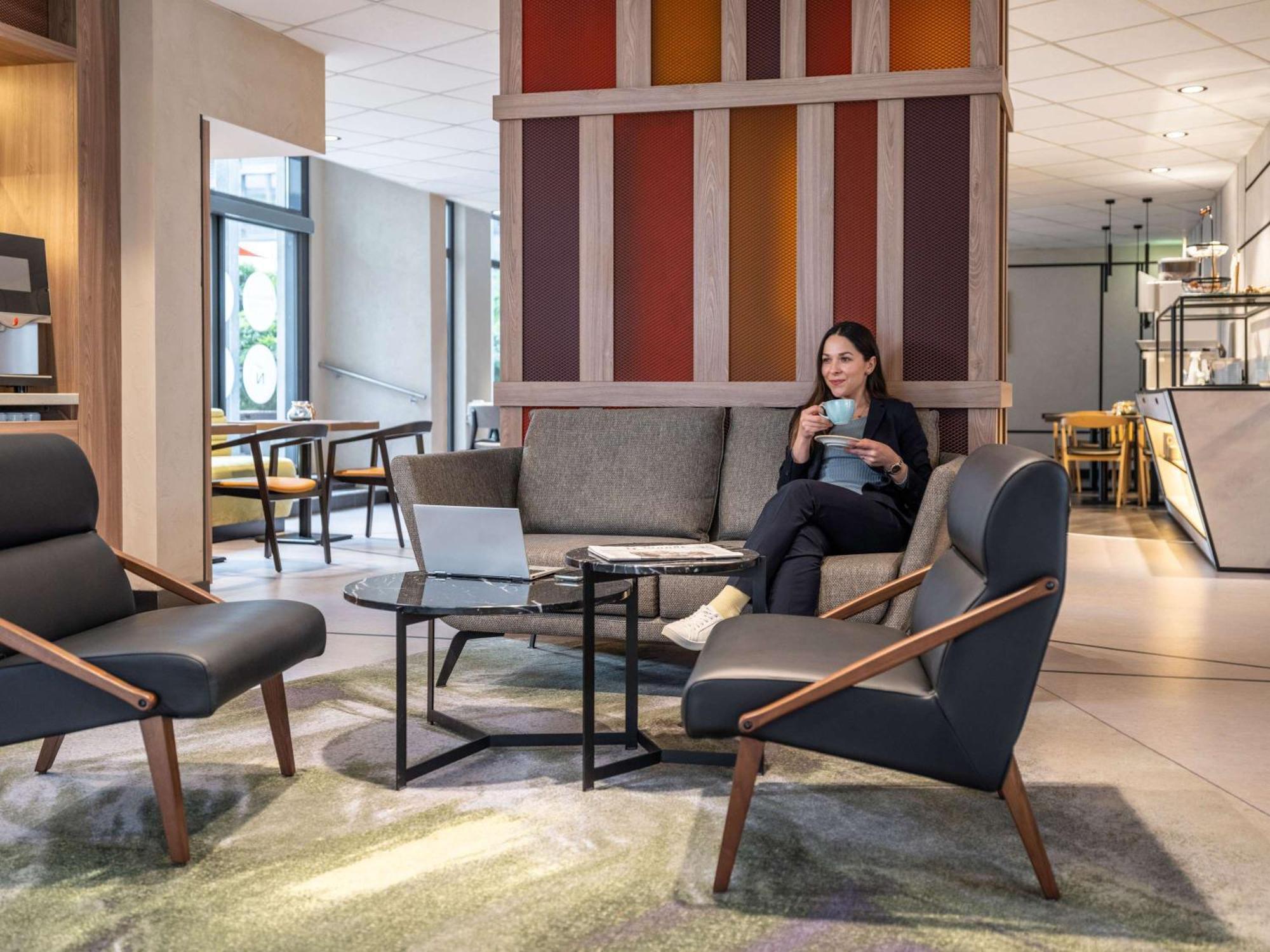 Novotel Suites Wien City Donau Esterno foto